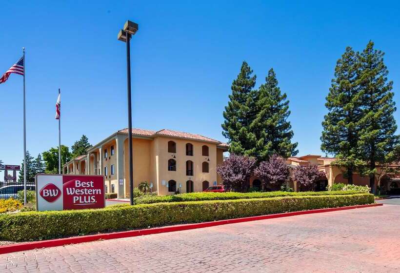 בית מלון כפרי Best Western Plus Heritage Inn