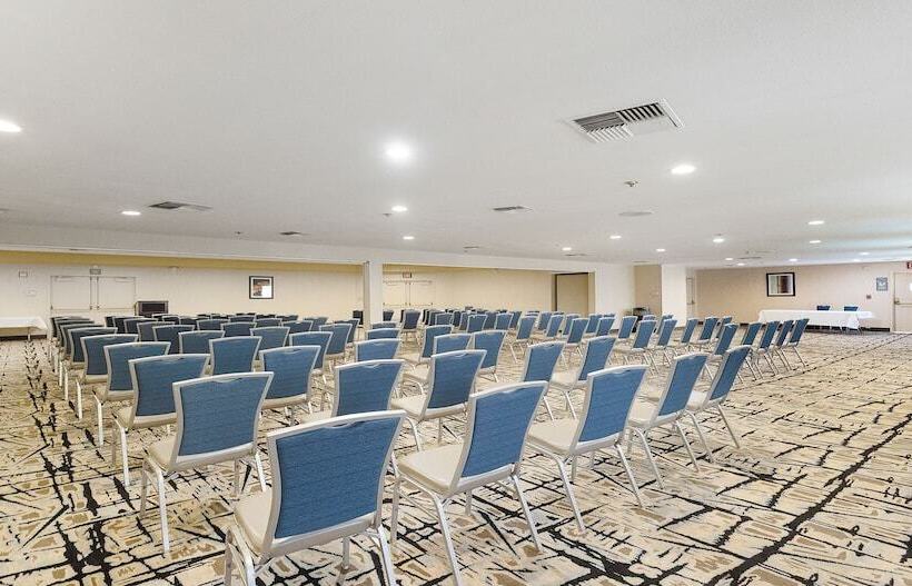 בית מלון כפרי Best Western Plus Heritage Inn