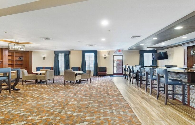 فندق Best Western Plus Heritage Inn