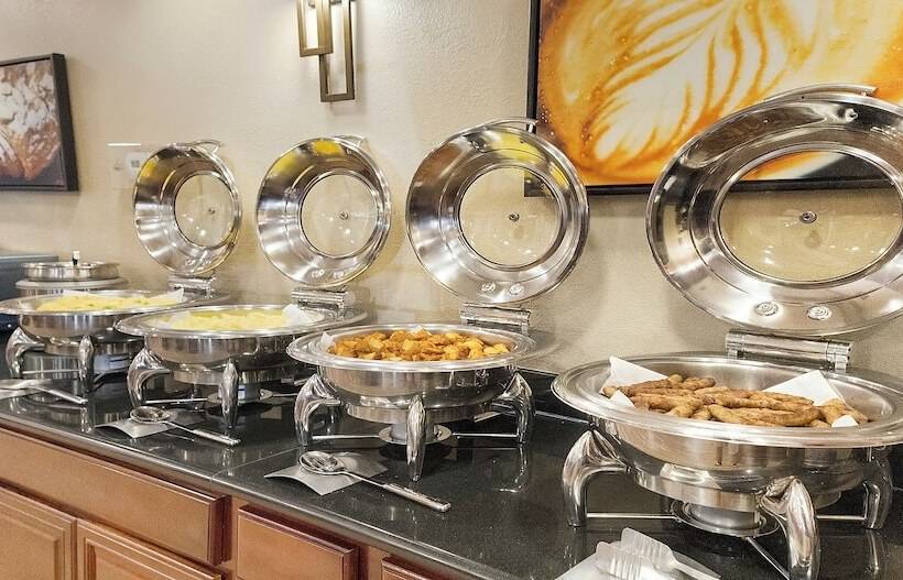 בית מלון כפרי Best Western Plus Heritage Inn