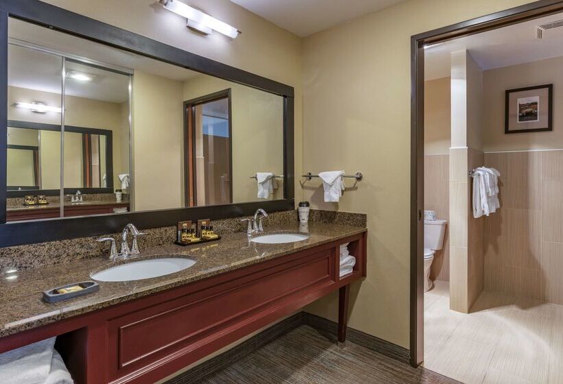 호텔 Best Western Plus Hood River Inn