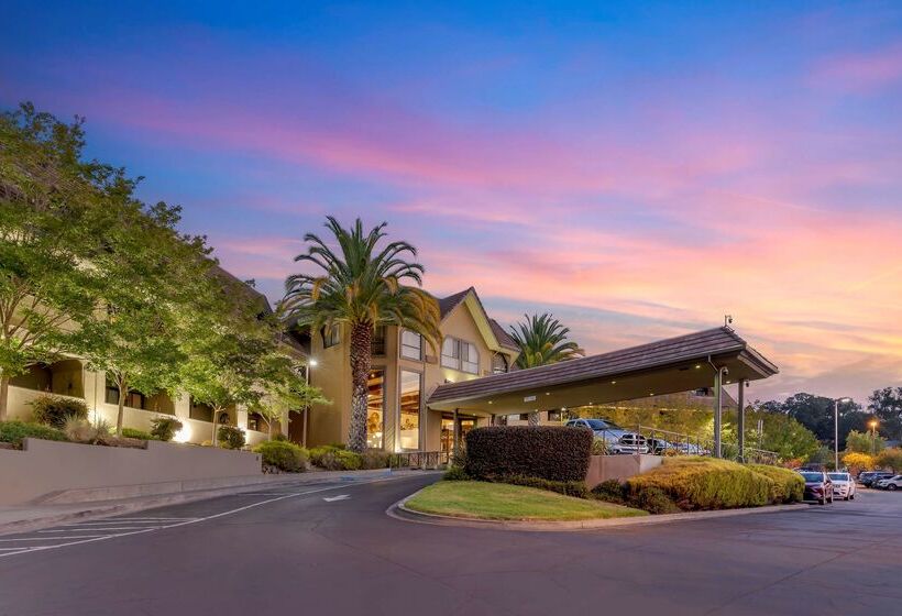فندق Best Western Plus Novato Oaks Inn