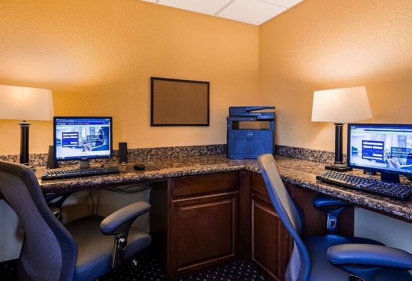 فندق Best Western Plus Parkway