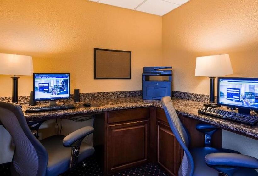 فندق Best Western Plus Parkway