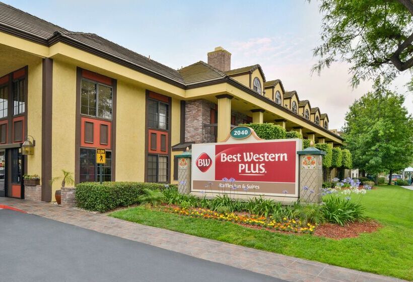 Отель Best Western Plus Raffles Inn & Suites