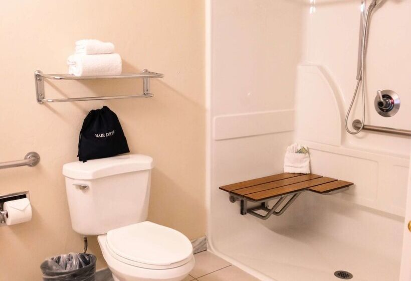 Wyndham Tucson Airport Hotel & Conference Center