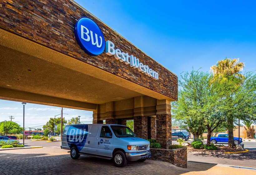 Wyndham Tucson Airport Hotel & Conference Center