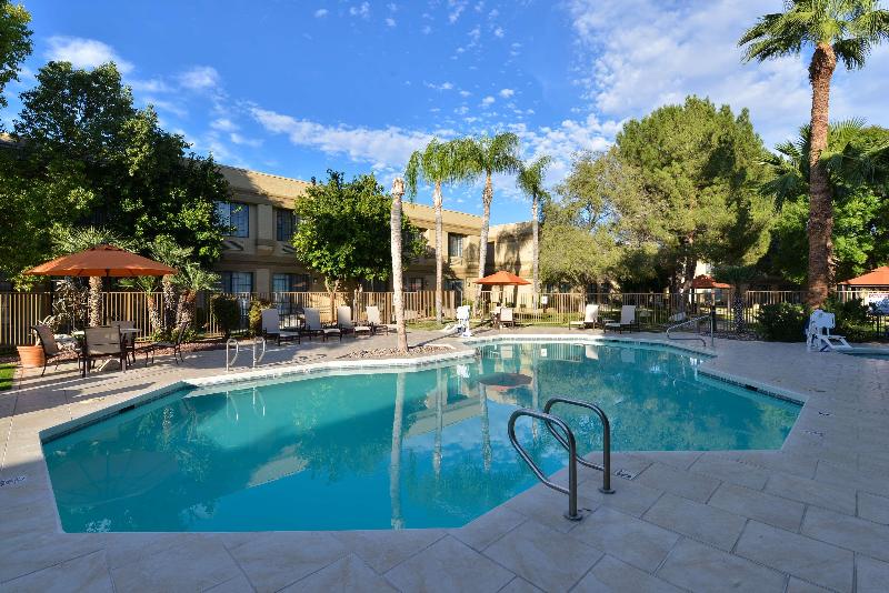 Wyndham Tucson Airport Hotel & Conference Center