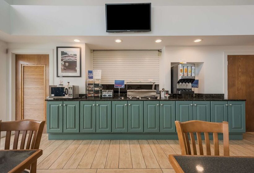 هتل Best Western University Inn