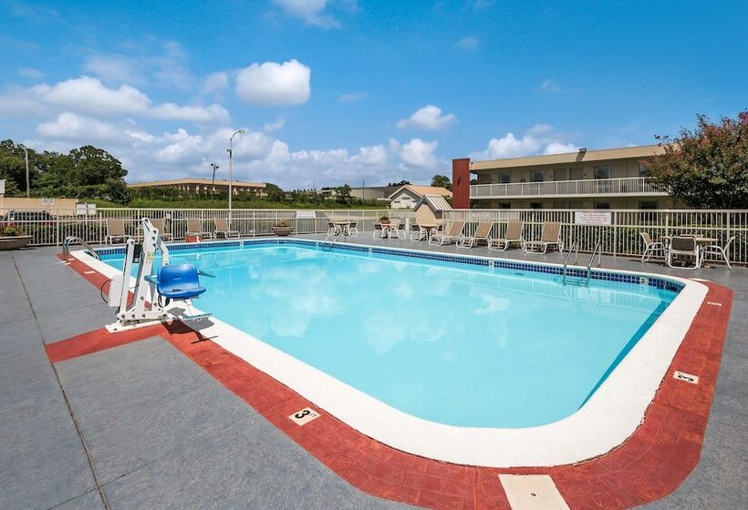 酒店 Best Western University Inn