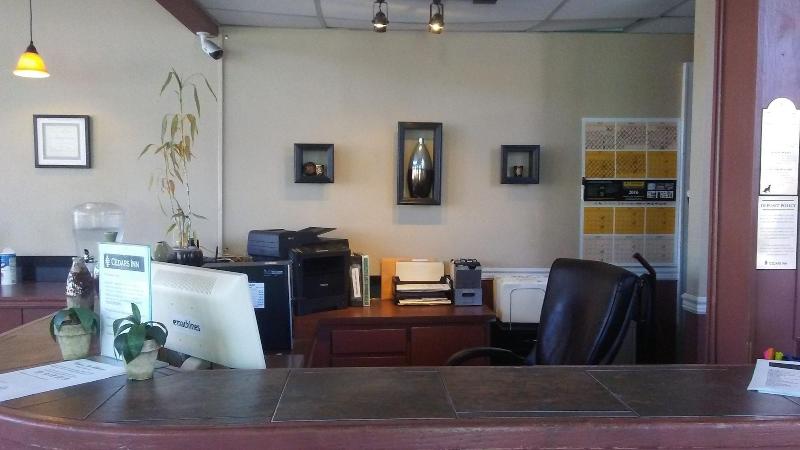 فندق Cedars Inn Lewiston