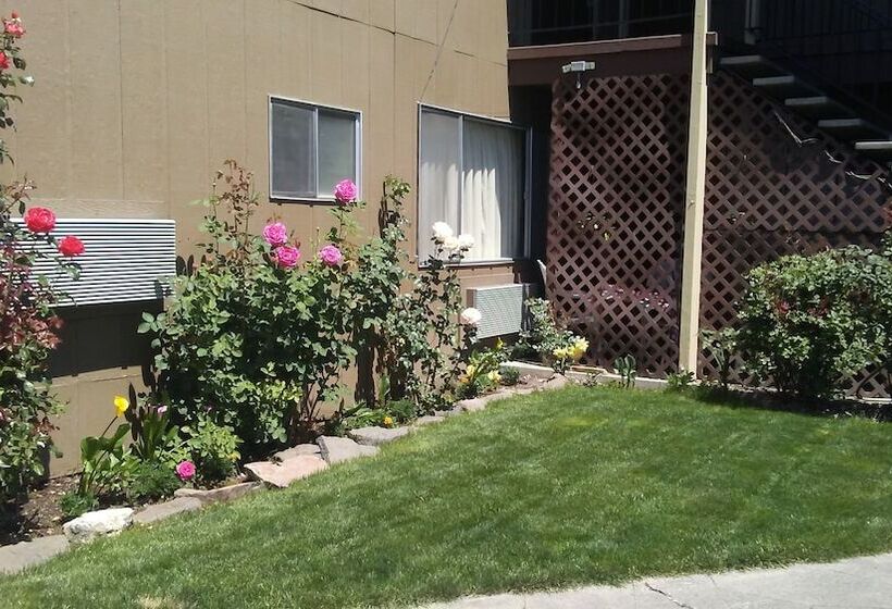 فندق Cedars Inn Lewiston