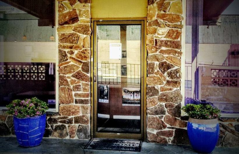 فندق Cedars Inn Lewiston