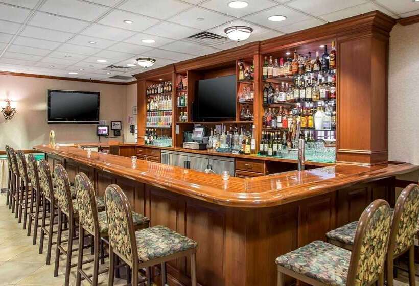 Clarion Hotel & Conference Center
