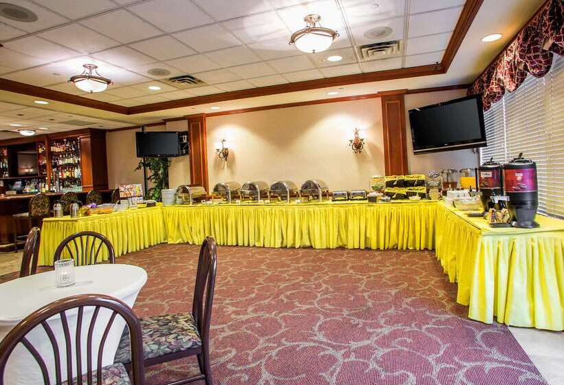 Clarion Hotel & Conference Center