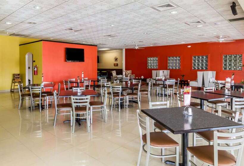 هتل Clarion Inn Near Mcallen Airport