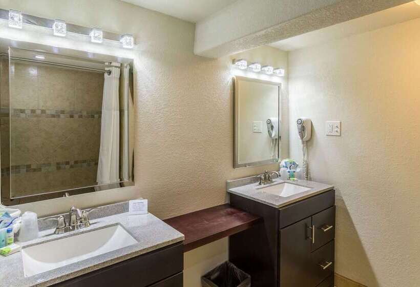 فندق Clarion Inn Near Mcallen Airport