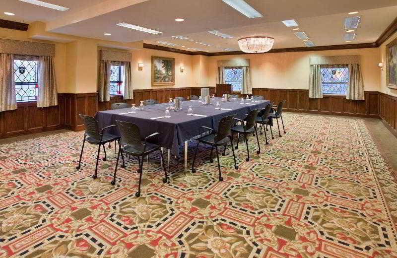 Clayton Plaza Hotel & Extended Stay