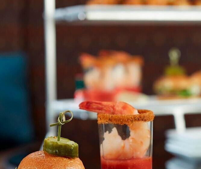 בית מלון כפרי Columbus Airport Marriott