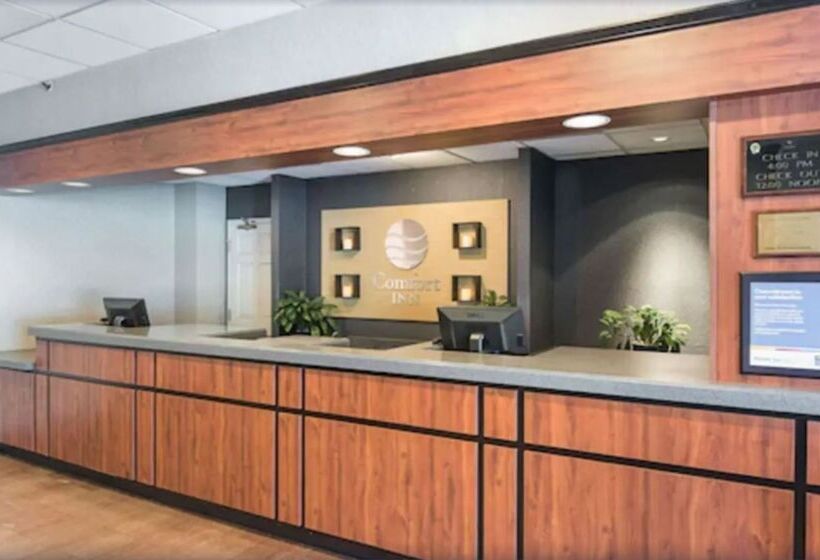 בית מלון כפרי Comfort Inn By The Bay