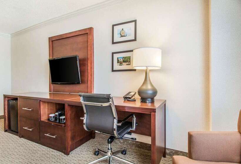 בית מלון כפרי Comfort Inn By The Bay