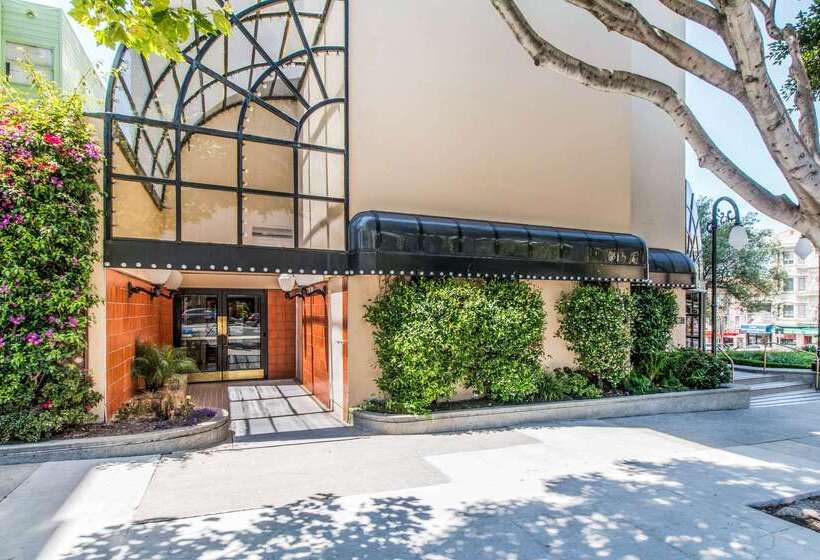 בית מלון כפרי Comfort Inn By The Bay