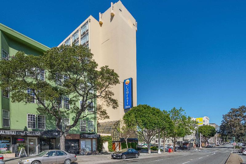 בית מלון כפרי Comfort Inn By The Bay