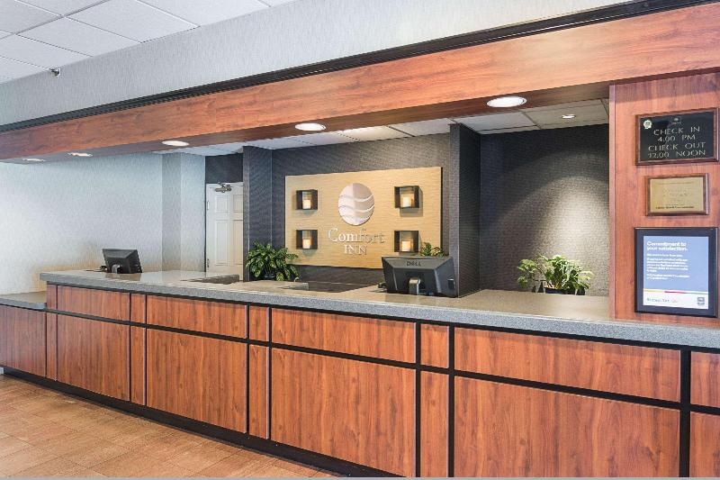 בית מלון כפרי Comfort Inn By The Bay