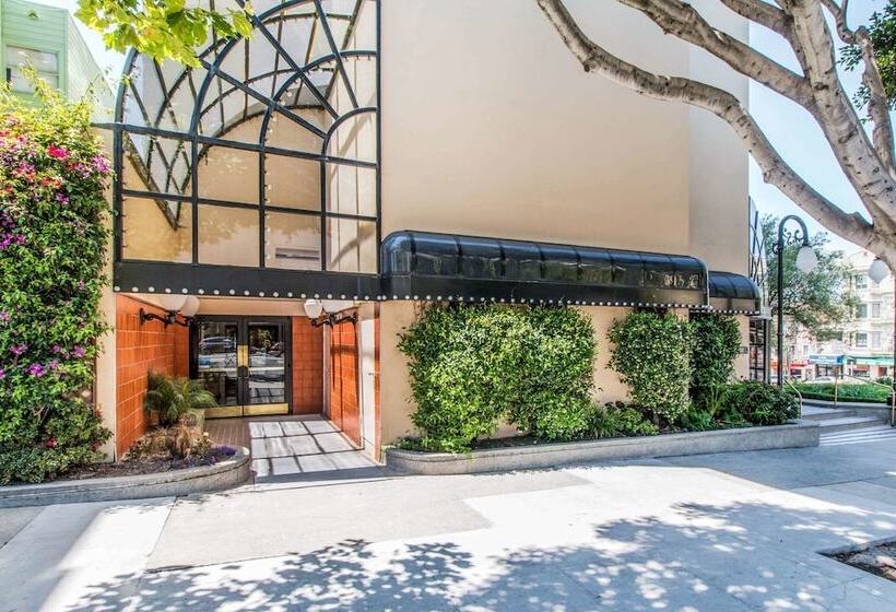 בית מלון כפרי Comfort Inn By The Bay