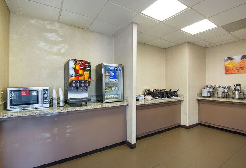 בית מלון כפרי Comfort Inn By The Bay