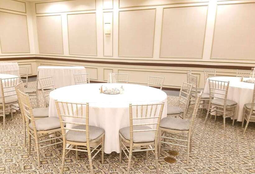 酒店 Comfort Inn Conference Center