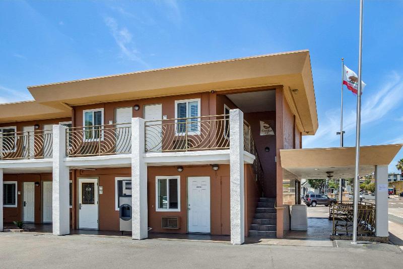 هتل Comfort Inn San Diego Airport At The Harbor