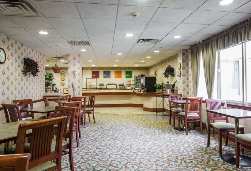 فندق Comfort Inn & Suites