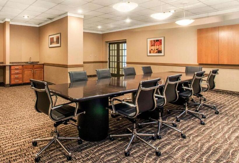 酒店 Comfort Inn & Suites Omaha Central