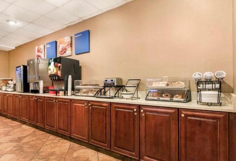 酒店 Comfort Inn & Suites Omaha Central