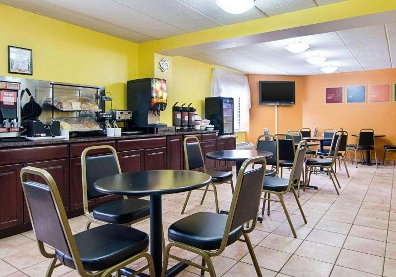 ホテル Comfort Inn University Center