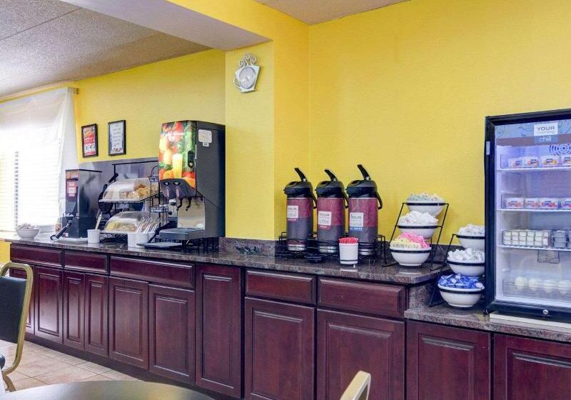 ホテル Comfort Inn University Center