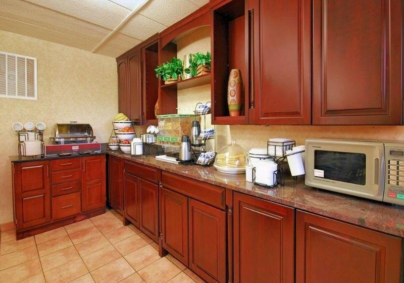 ホテル Comfort Inn University Center