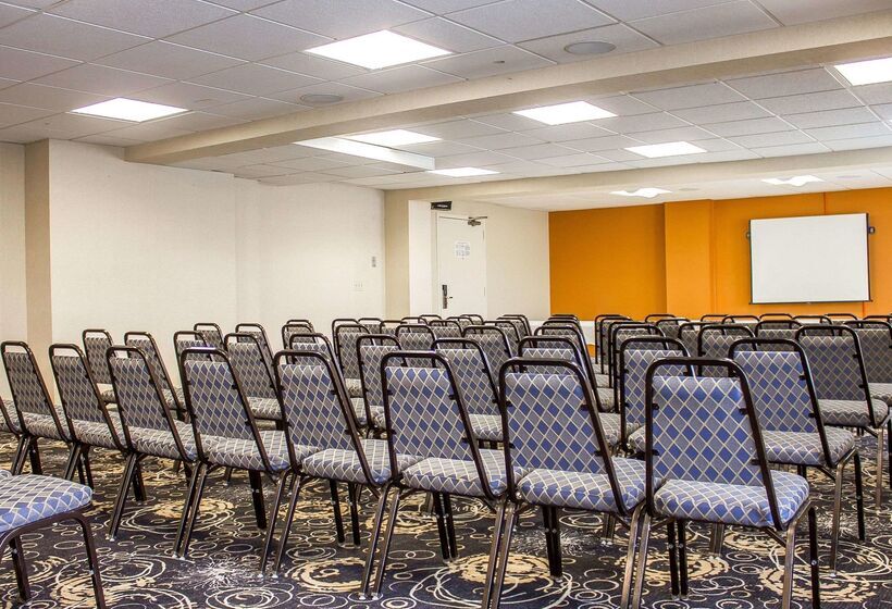 هتل Comfort Inn Wethersfield  Hartford