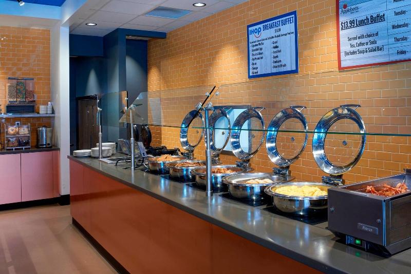 호텔 Courtyard By Marriott Detroit Downtown