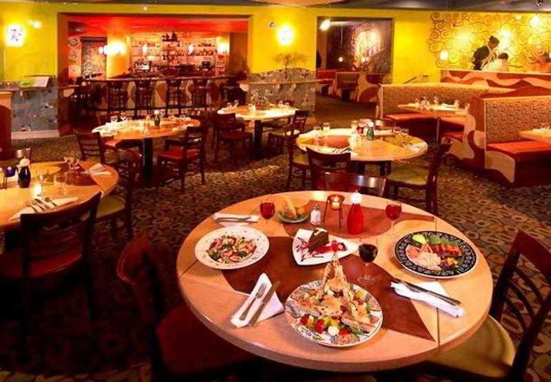 호텔 Courtyard By Marriott Detroit Downtown