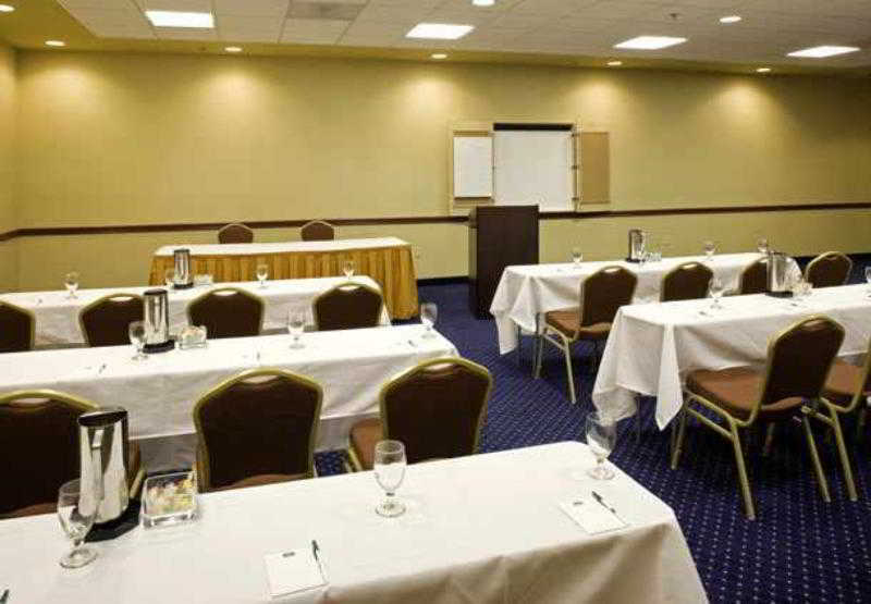 בית מלון כפרי Courtyard Culver City Los Angeles