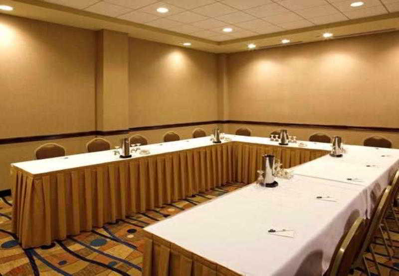 בית מלון כפרי Courtyard Culver City Los Angeles