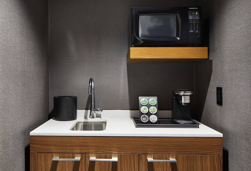 호텔 Courtyard By Marriott Detroit Downtown