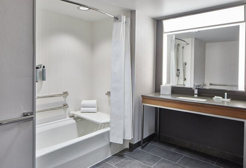 호텔 Courtyard By Marriott Detroit Downtown