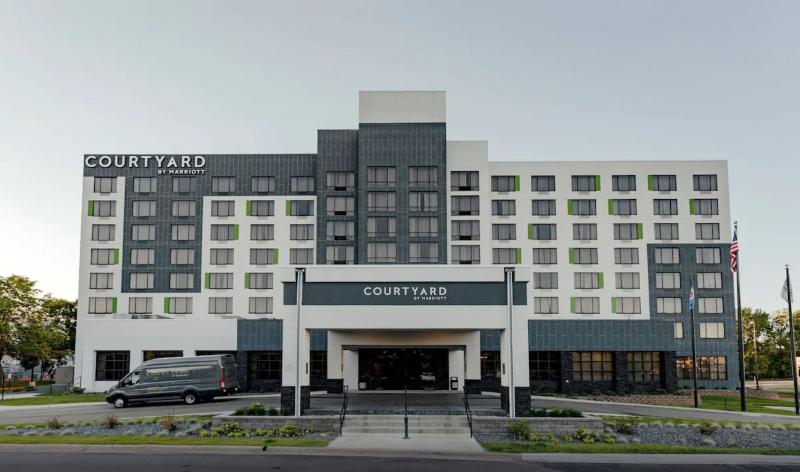 هتل Courtyard By Marriott Edina Bloomington