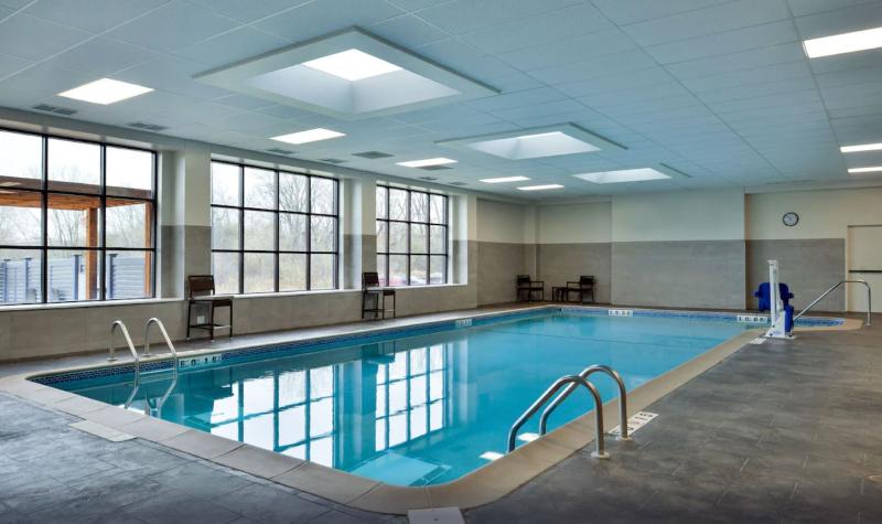 فندق Courtyard By Marriott Edina Bloomington