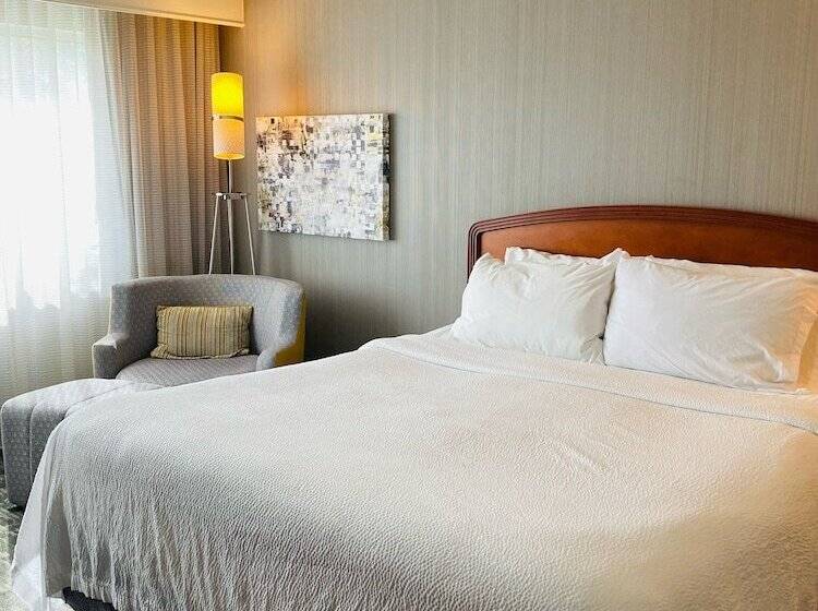 فندق Courtyard By Marriott Lyndhurst/meadowlands