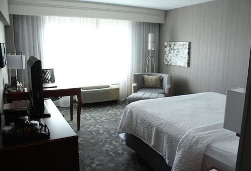 فندق Courtyard By Marriott Lyndhurst/meadowlands