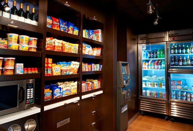 酒店 Courtyard By Marriott Rockford